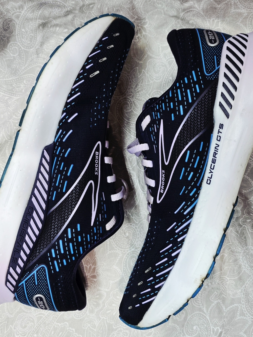 Brooks Glycerin GTS 20 Women's Running Shoes Size 10 B Medium Blue Purple